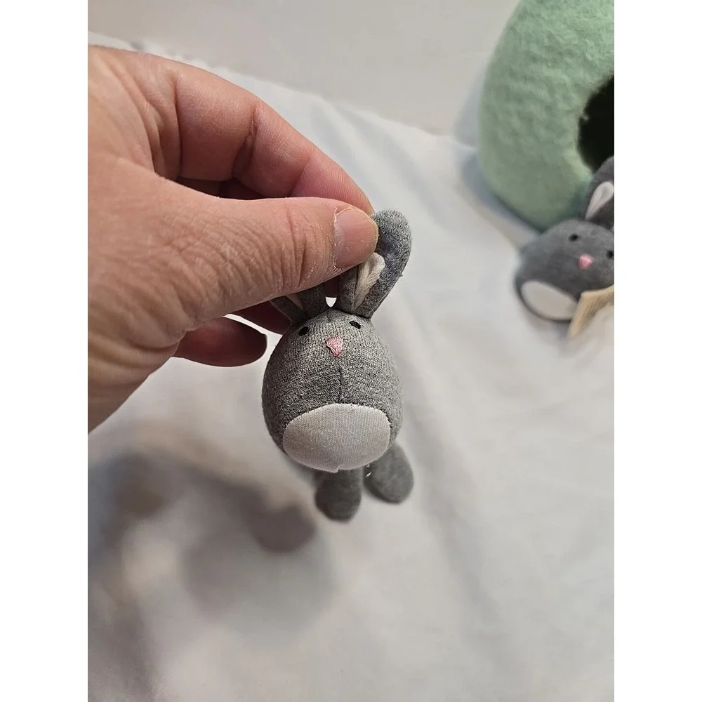 Lovevery Bunnies In a Felt Burrow Green Babbler Play Kit Montessori Toy